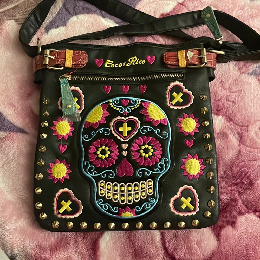 COCOS Rico skull crossbody purse